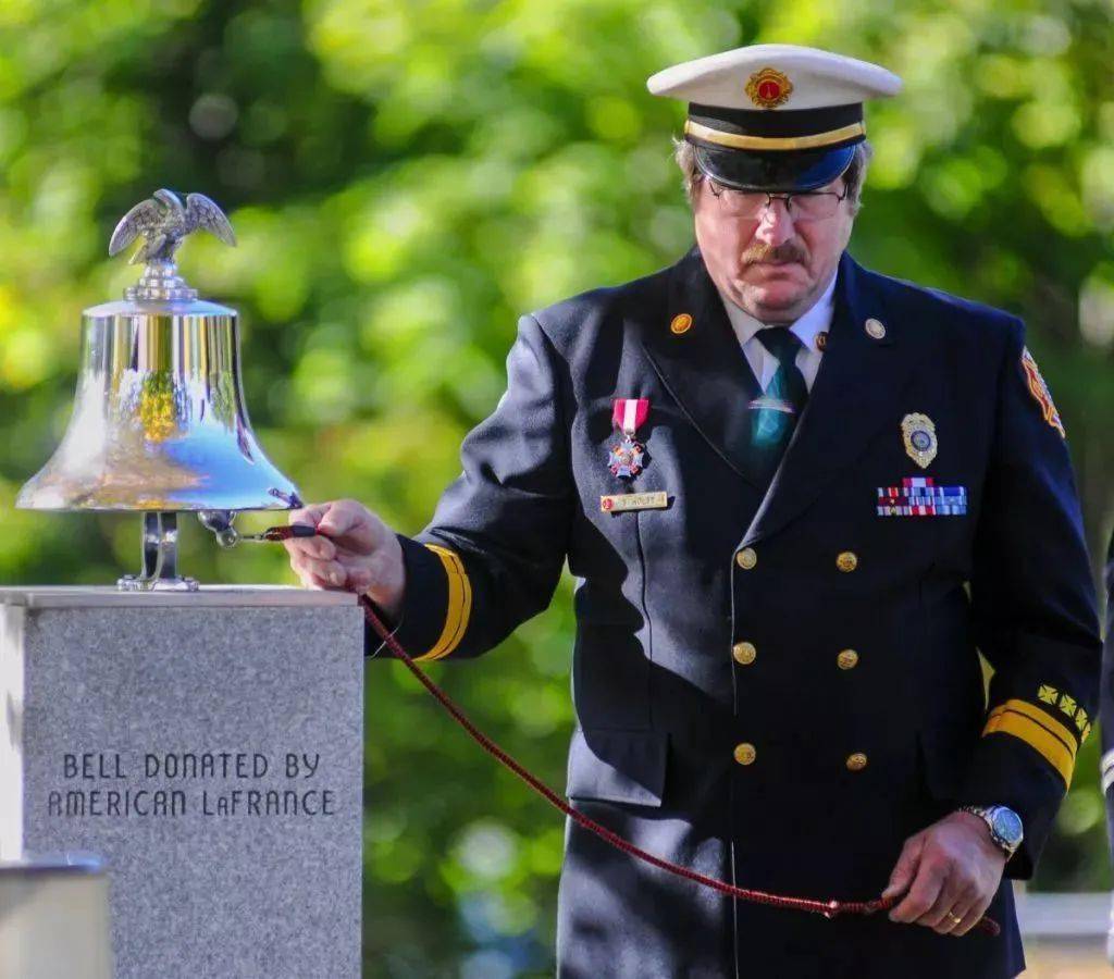 世界各国消防制服深度对比_美国