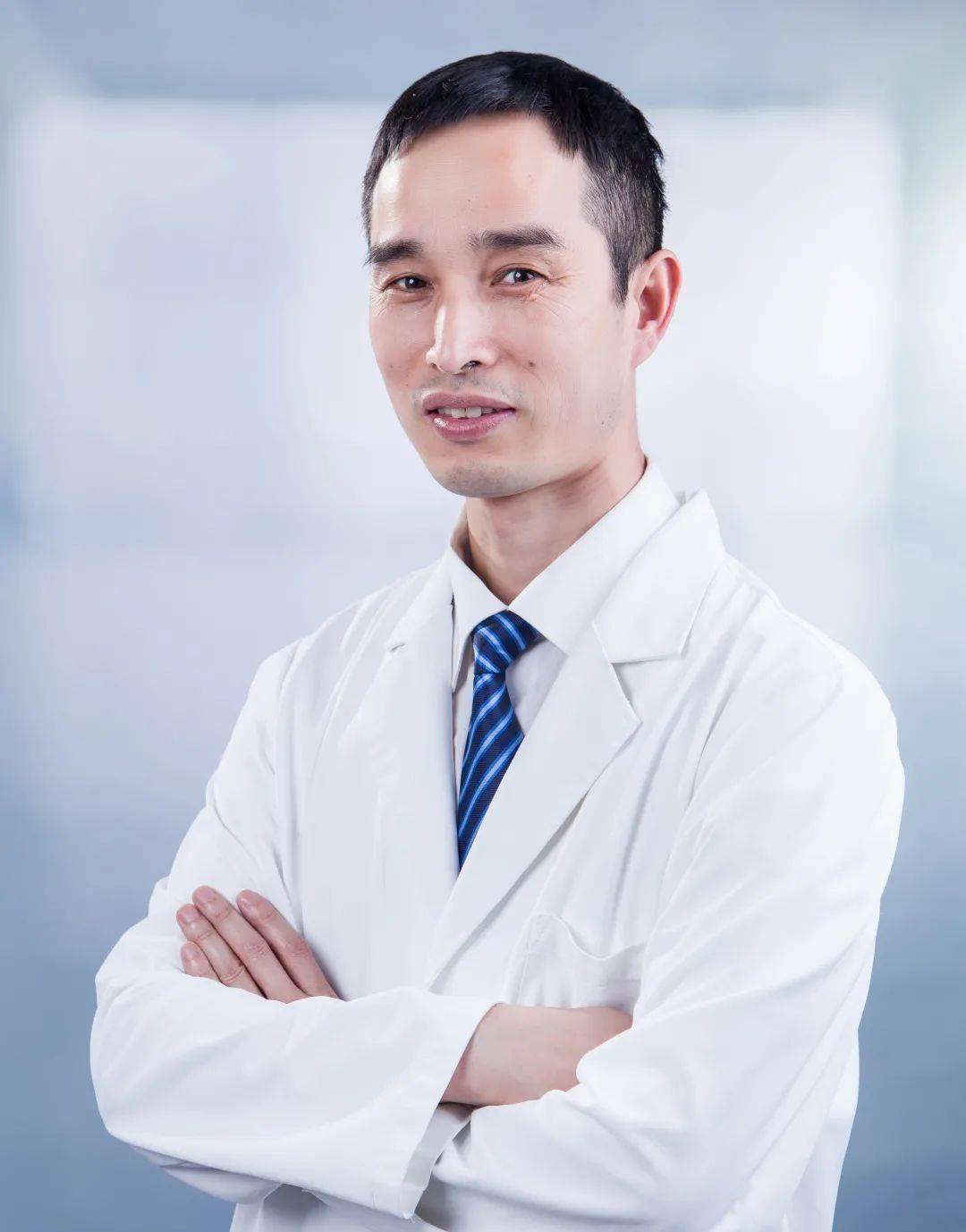 杜英勋主任医师每周一上午和周二下午专家门诊张正良副主任医师周二