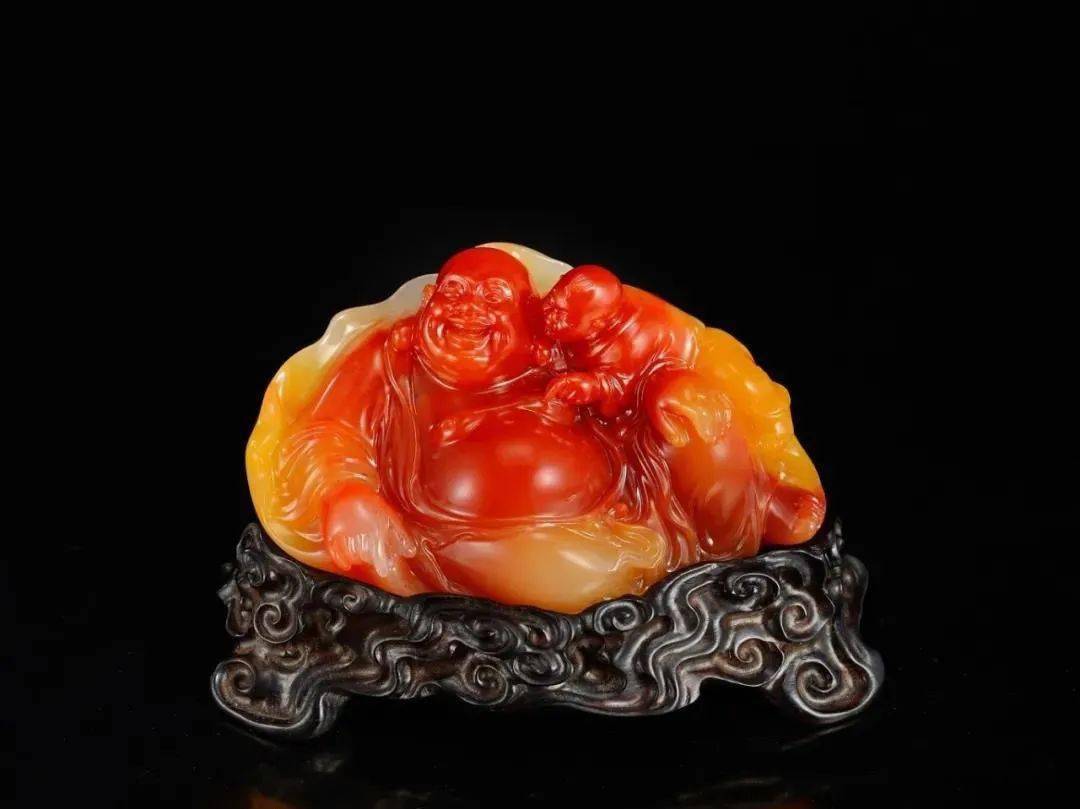 永祥弥勒吉祥快乐一一寿山石雕刻家许永祥