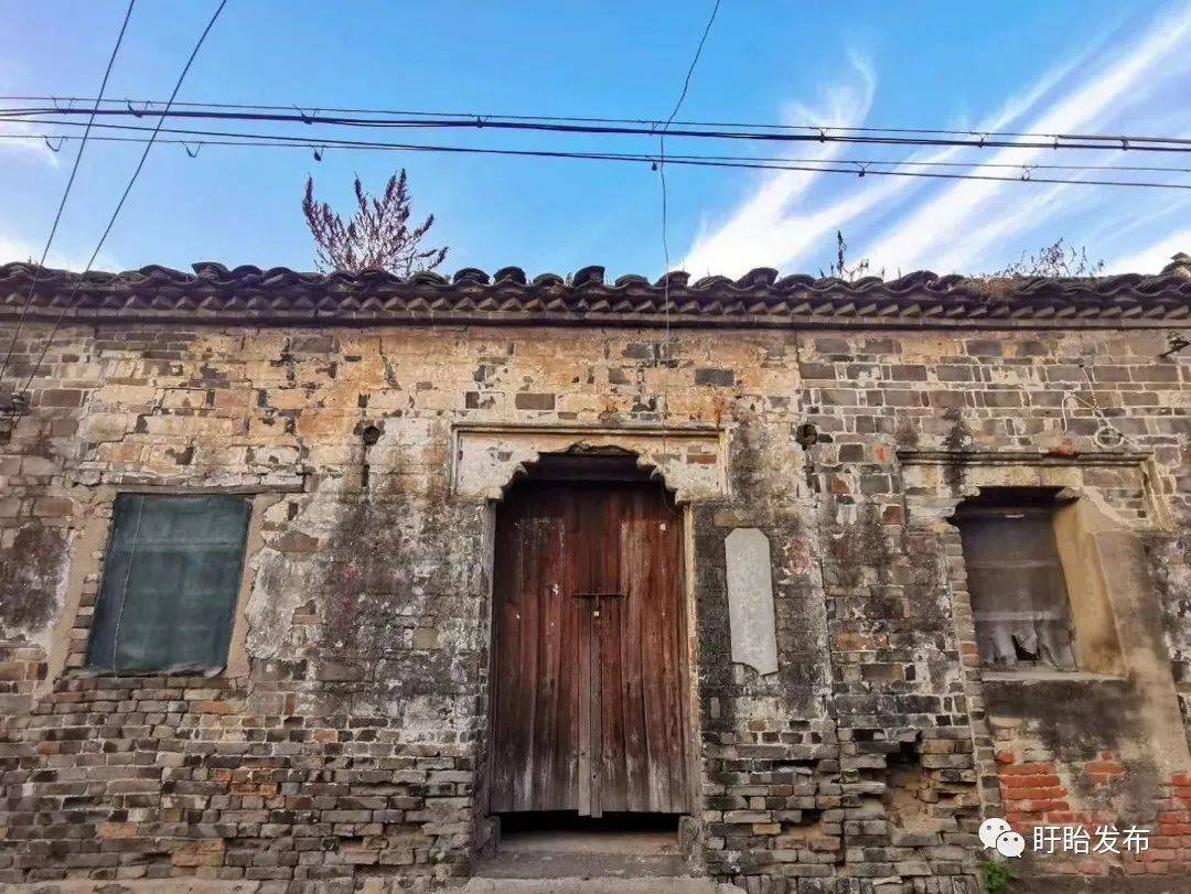 进入老街,你会发现亦如管鲍精神的不朽白天与夜晚展现着不同的美丽小