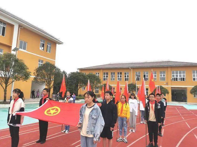 图片来源:宣恩县第二民族实验中学图片来源:宣恩县李家河思源实验中学