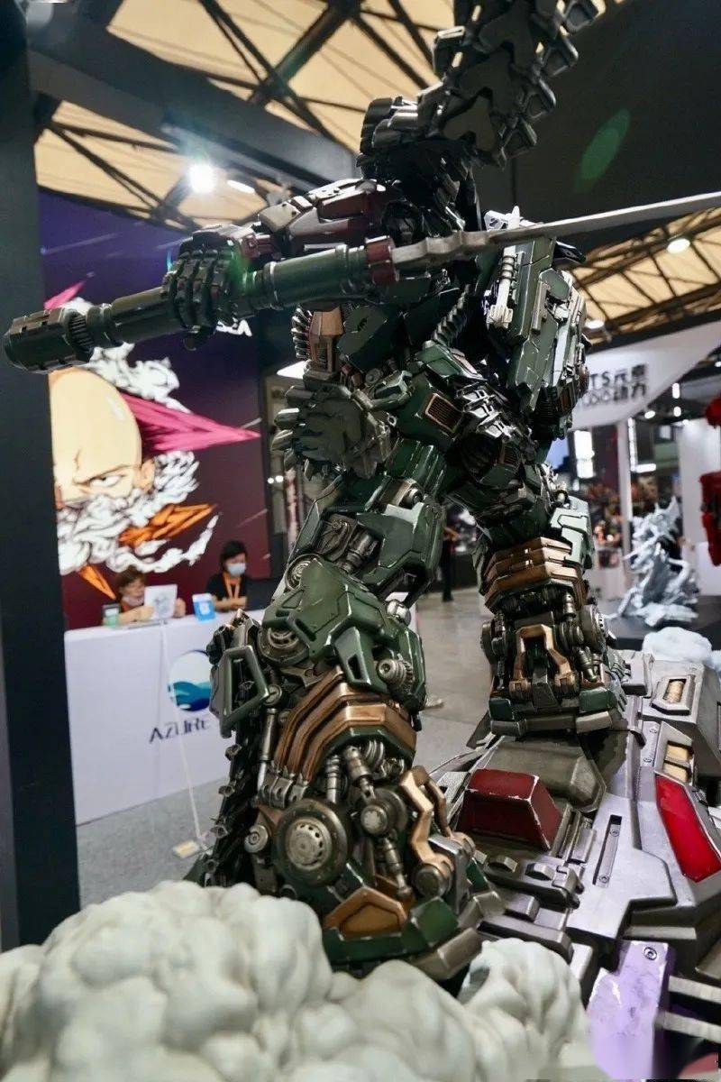 转载azureseastudio变形金刚正版授权雾隐暗丈雕像上色图