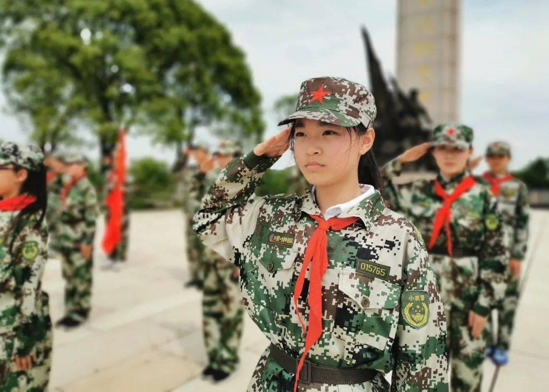 在这所少年军校同学们都爱上了这不一样的课堂