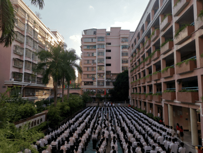 绽放战疫青春坚定制度自信汕头市第二中学庆祝第26届汕头市成人节活动