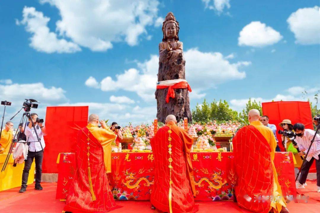 慈佑众生 福泽海陵丨新通扬河生态区宝塔奠基暨观音佛像安座仪式圆满
