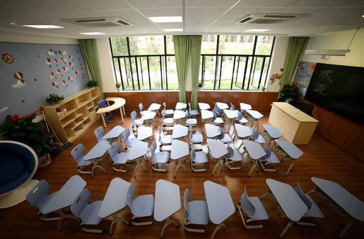 聚焦现代花园村的教育梦浙江少儿频道播出乡村里的外国语学校