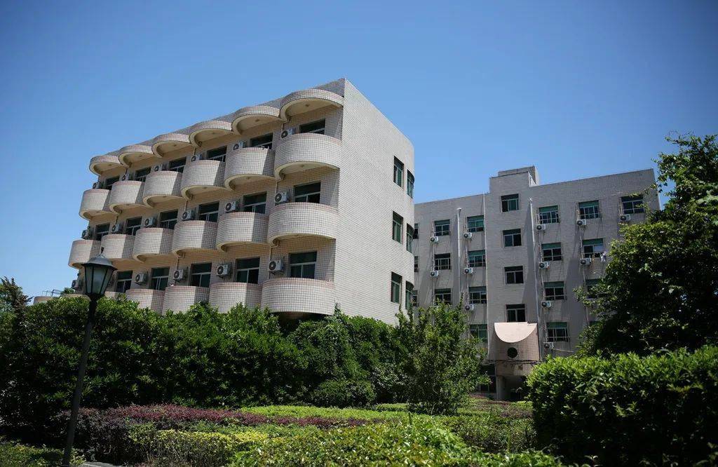 温州市27所高中学校受到表彰,钱高上榜!