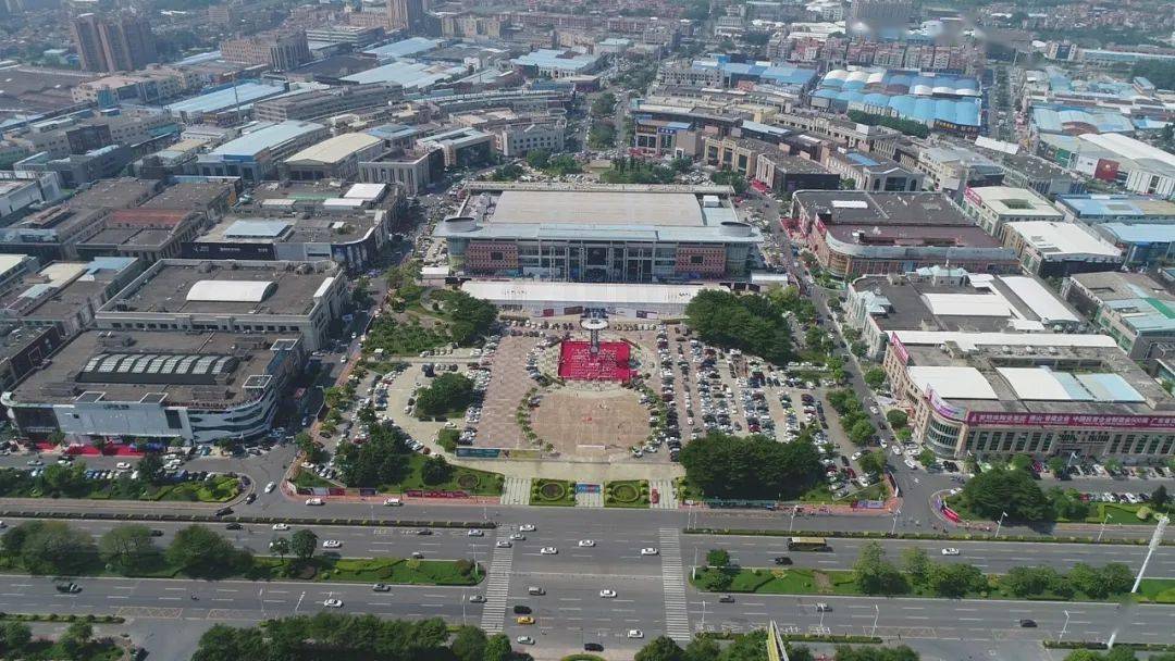 南庄镇陶博大道▲地址:广东省佛山市禅城区季华西路68号▲中国陶瓷城