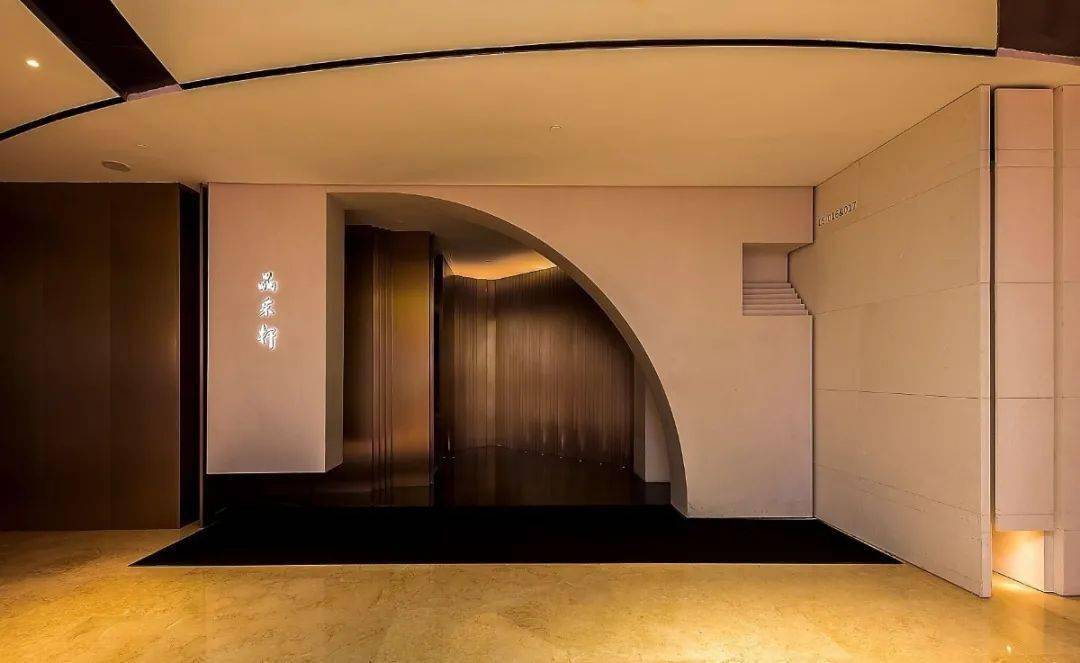 晶采轩·世纪汇店 | 以极静极简的用餐环境,呈现现代高端中餐文化的