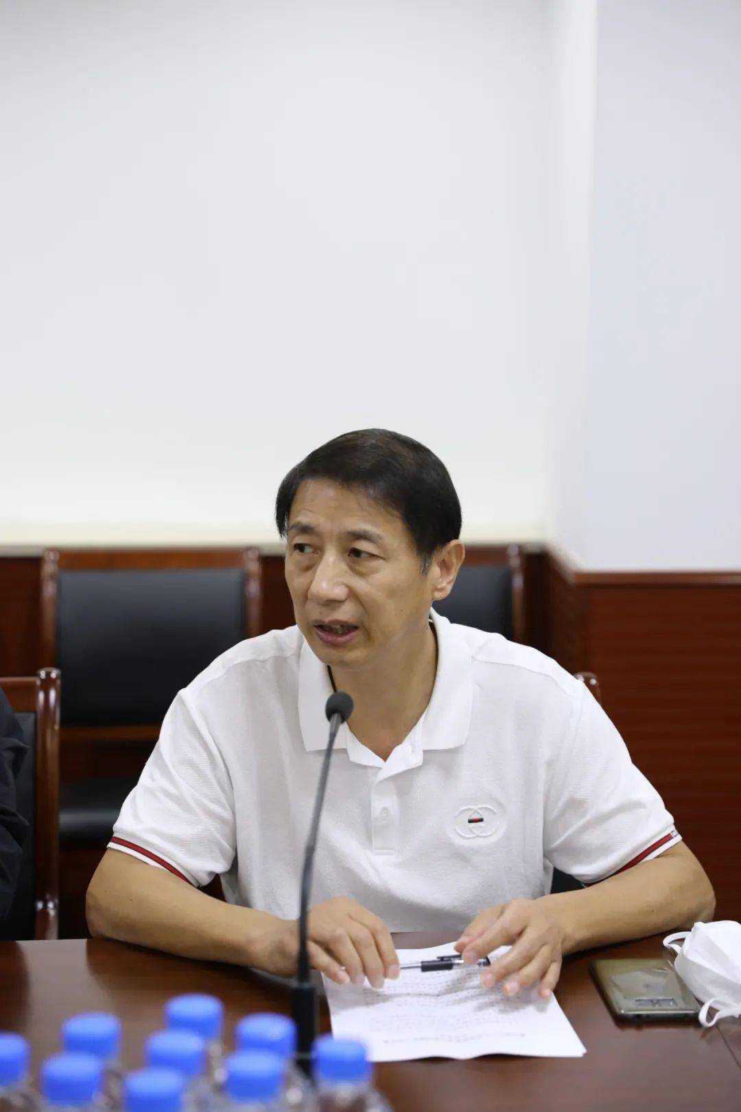 【江杨动态】市商务委在江杨公司召开批发市场防疫专题会议