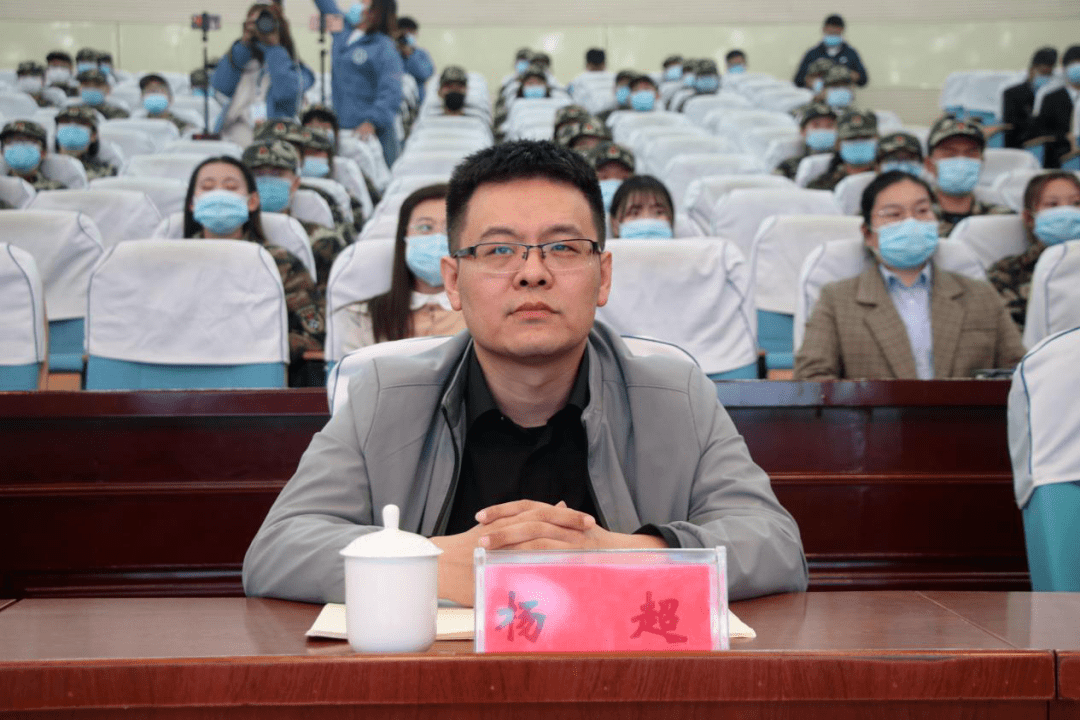 共青团聊城市委副书记付亮,共青团聊城市委学少部副部长张雪,聊城职业