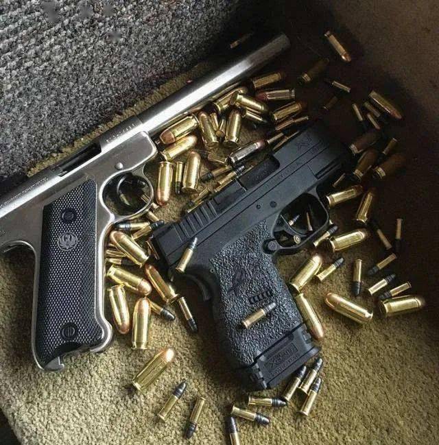 据查,该鸟铳是颜某某父亲的遗物,他去世前交代颜某某,把土铳放置到