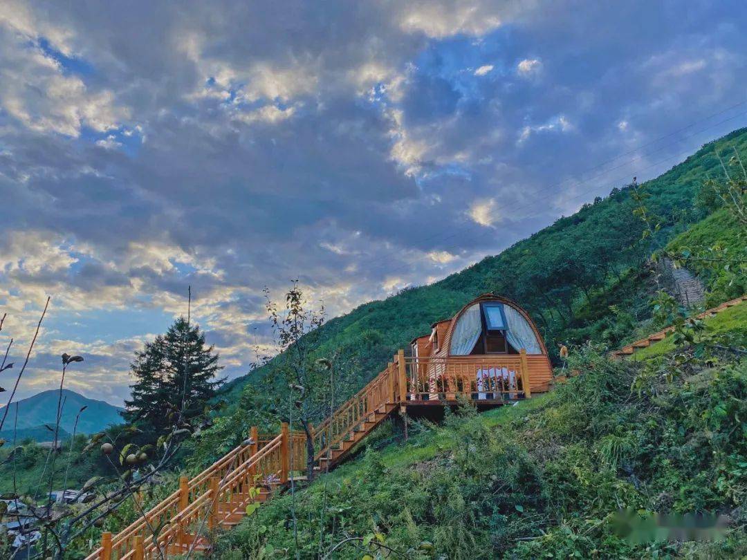 【设计师】集安钱湾半山木屋/寻常的日子里,诗意的生活_手机搜狐网