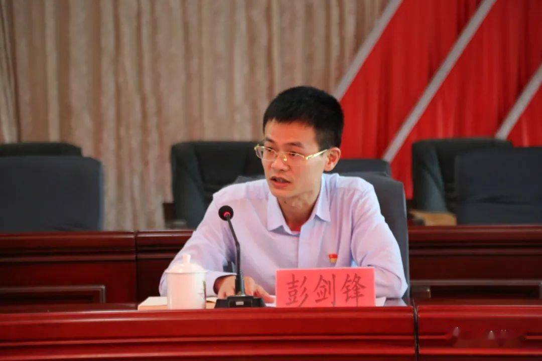 根据市委和区党工委的统一部署,10月17日下午,北岸经开区党工委镇村