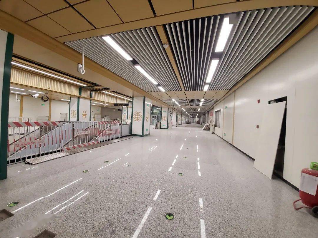 大北门站,府西街站,开化寺街站,大南门站,长风街站,南中环站,晋阳街站