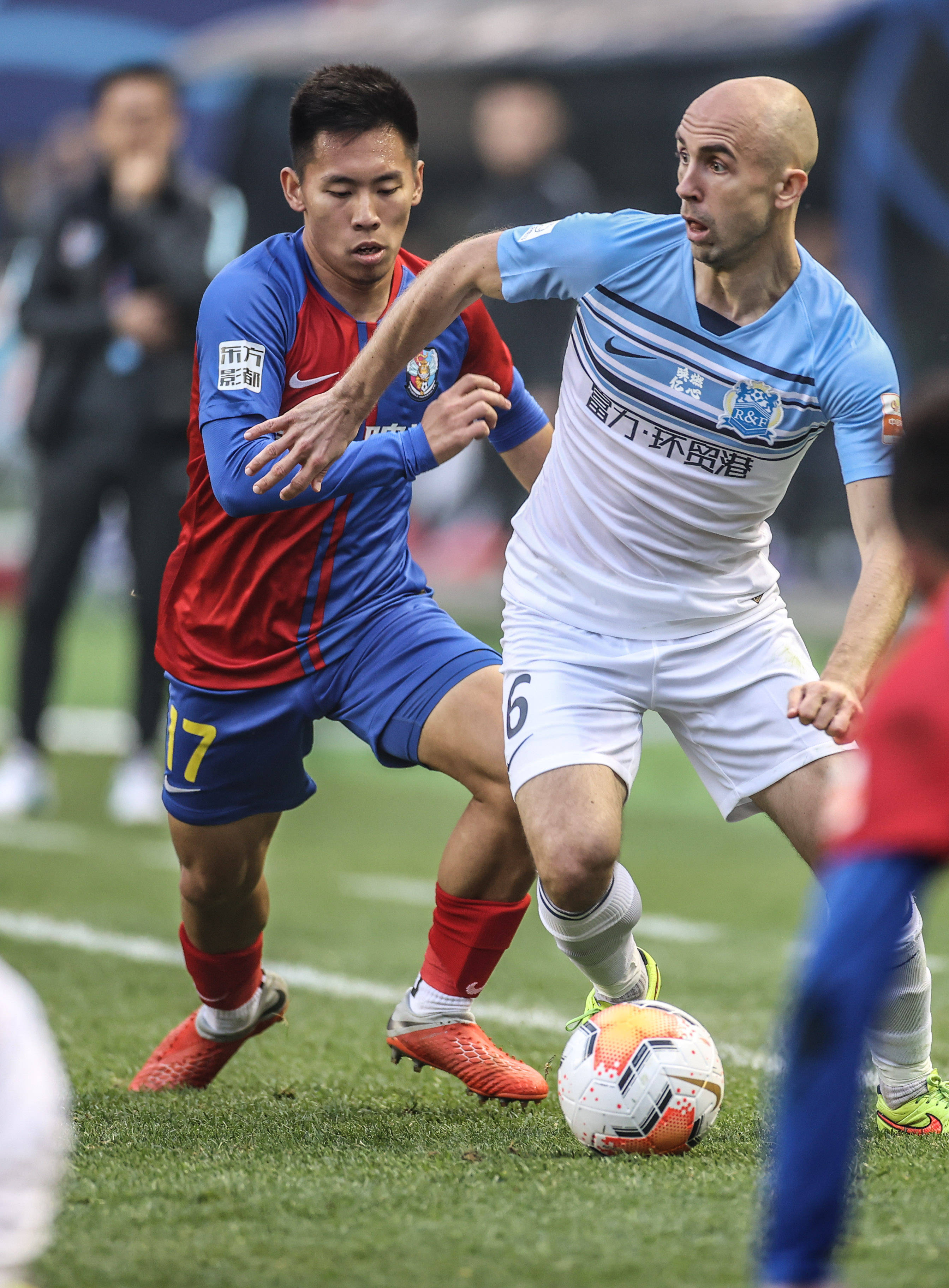 足球——中超:广州富力平青岛黄海青港