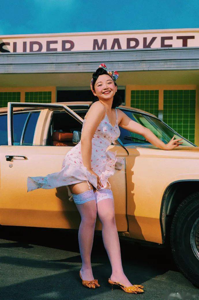 辣目洋子有多少人诟病她就有多少人羡慕她