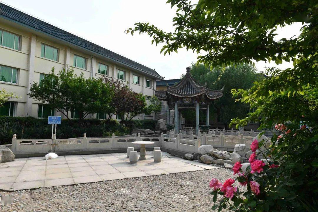 年会预定丨用心服务,专业品质尽在金星假日大酒店_正定