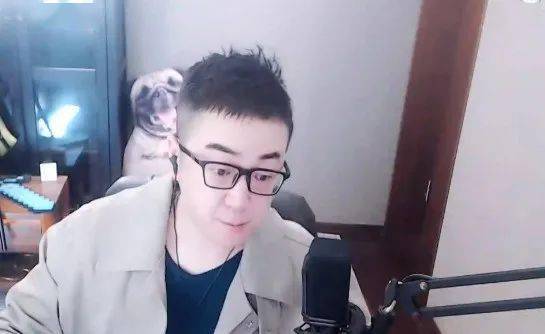 老毕大骂舞帝电母活不起神豪木子丰上线护丰嫂大骂舞帝一群sb官方护爹