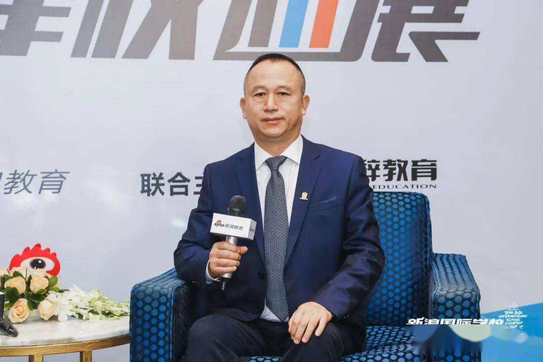 (上海枫叶国际学校校长龙永祥)以下是上海枫叶国际学校