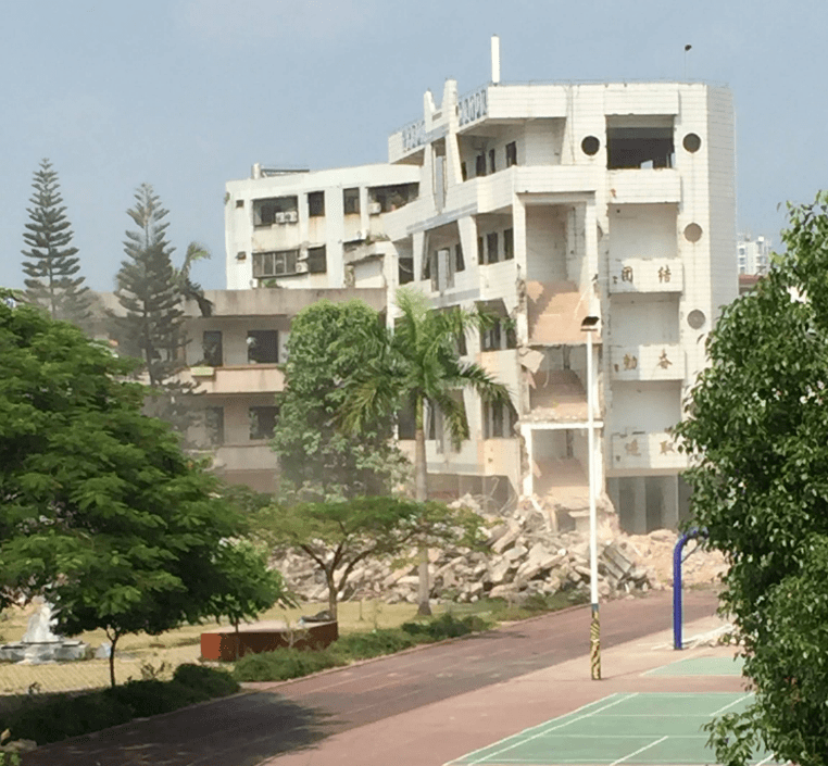 惠东的这所中学不见了