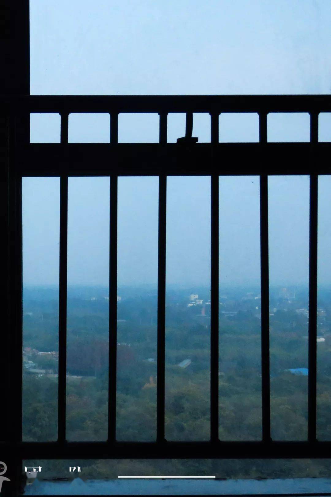 嘿!开窗 出太阳了