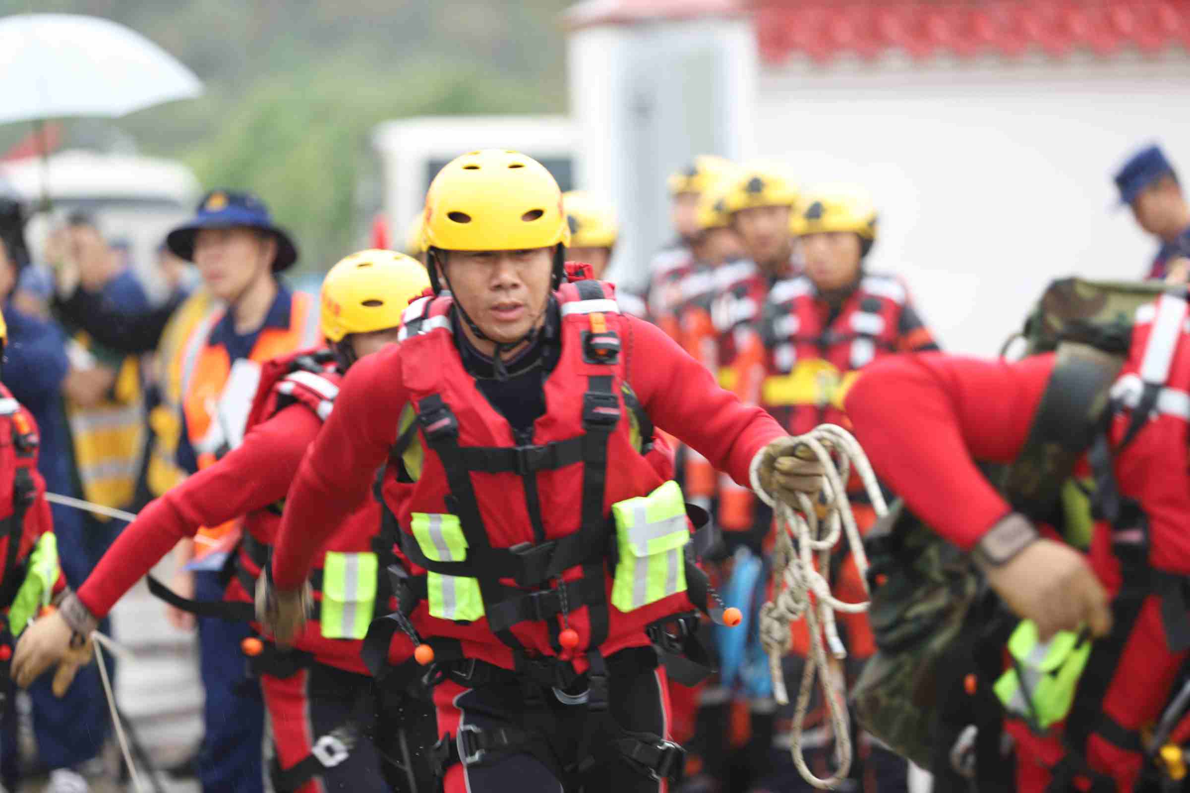 组图|直击森林消防队伍"火焰蓝"首届特种救援技能比武现场