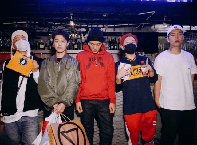 7季冠军nafla,第7季亚军loopy,第9季参赛者owen,另外还有rapper bloo