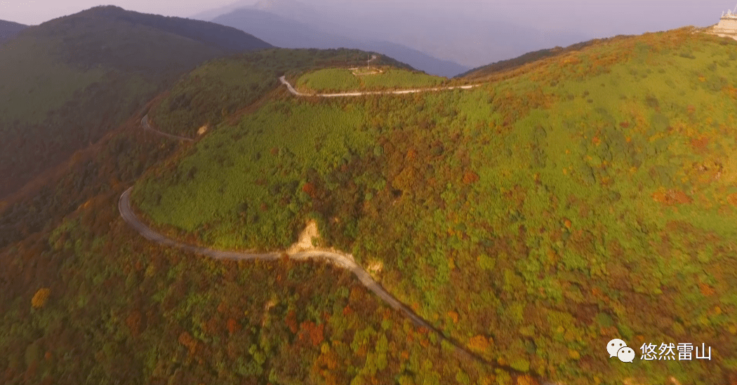 美到窒息几组航拍镜头带你领略雷公山秋天的美