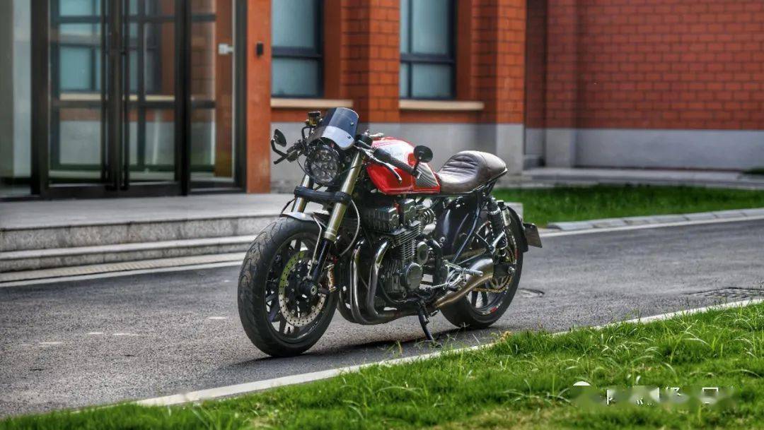 夜鹰750国内改装aura车友投稿