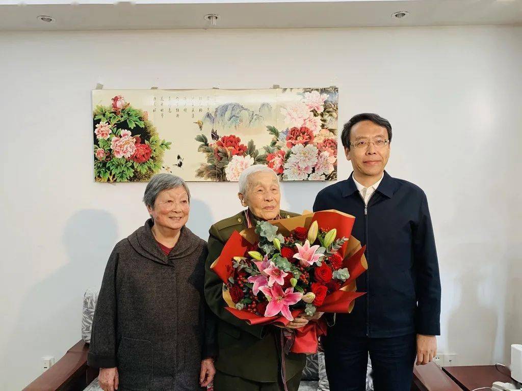 最可爱的人市委书记市长来看你们了