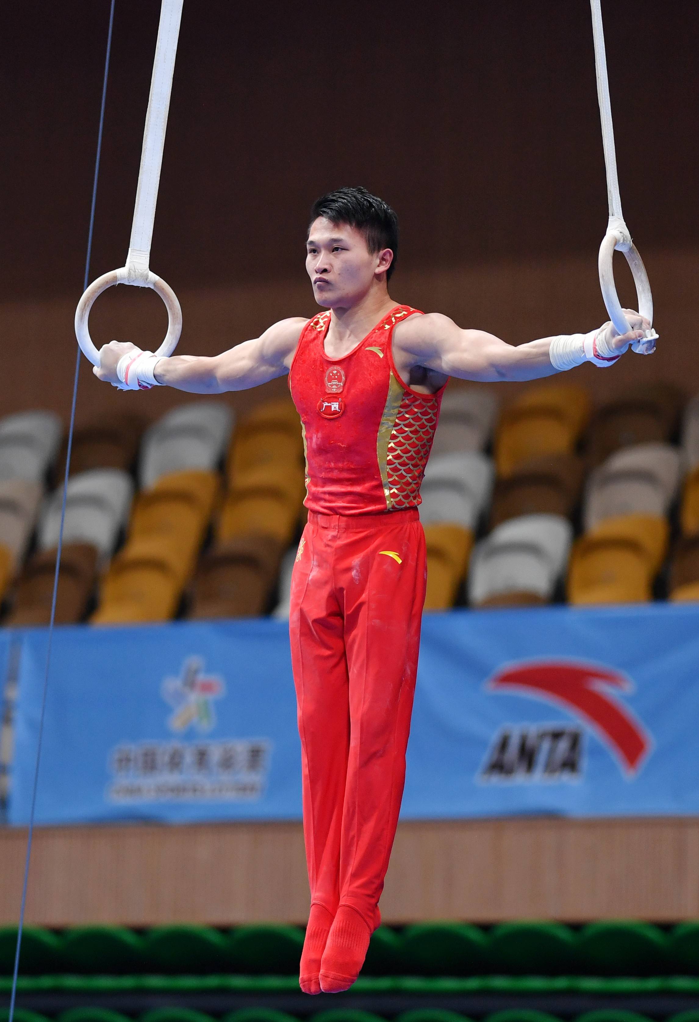 体操全国冠军赛男子吊环决赛赛况