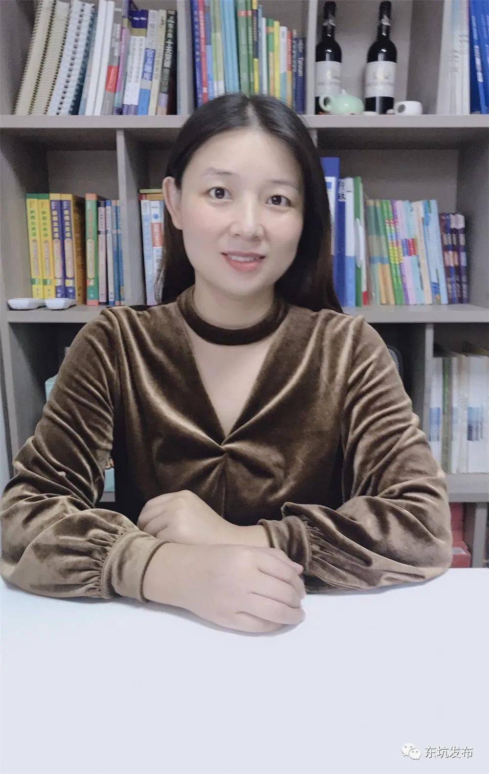 (四)主持老师:钱秀梅(英文名sally,2006年毕业于湖北大学,2015年获得