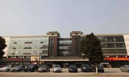 杭州"二百大"市场(湖墅南路半道红社区附近)北京海王村工艺品商场