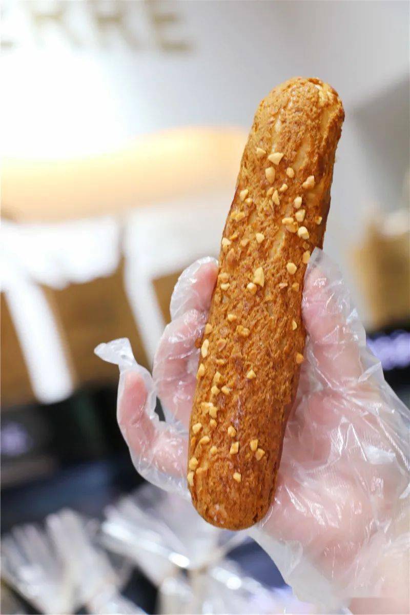 来了网红大长腿泡芙买二送一一天狂卖600根四种口味都卖疯了冲