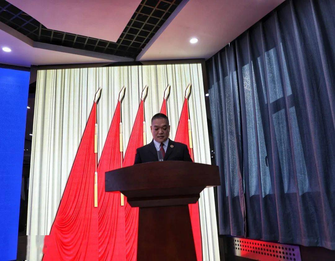现场会上,左云县委书记尹海斌致欢迎辞;与会人员观看了左云县院拍摄的