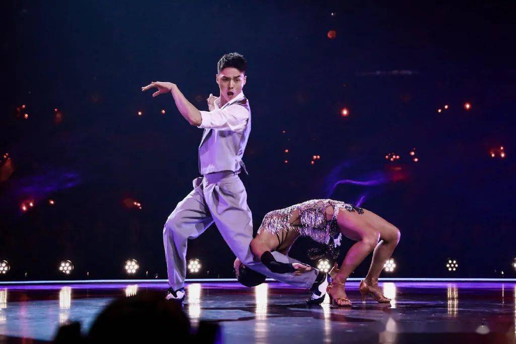 纯享版舞蹈风暴李嘉明李紫薇唐渝杰赵艾妮