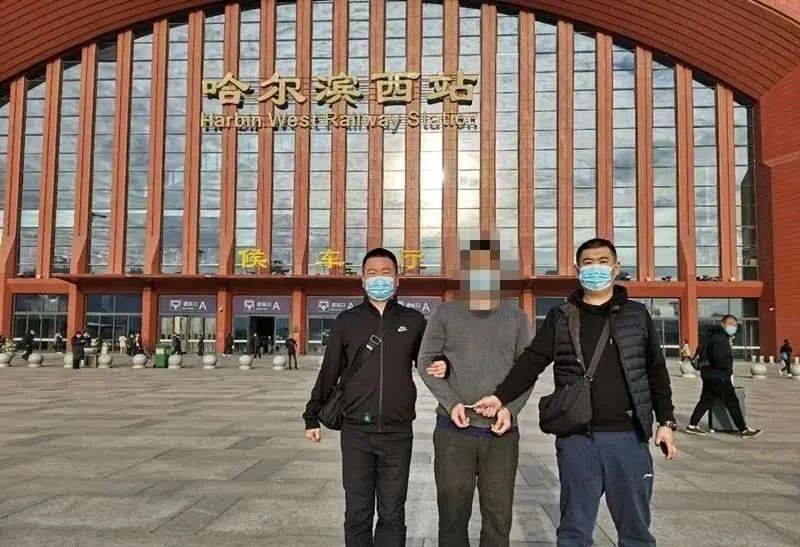 双鸭山市宝清县公安局禁毒大队成功破获一起跨境贩卖毒品案