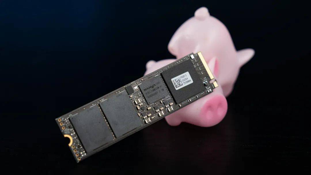 【保姆级教程】5分钟学会给笔记本扩容高速盘_硬盘