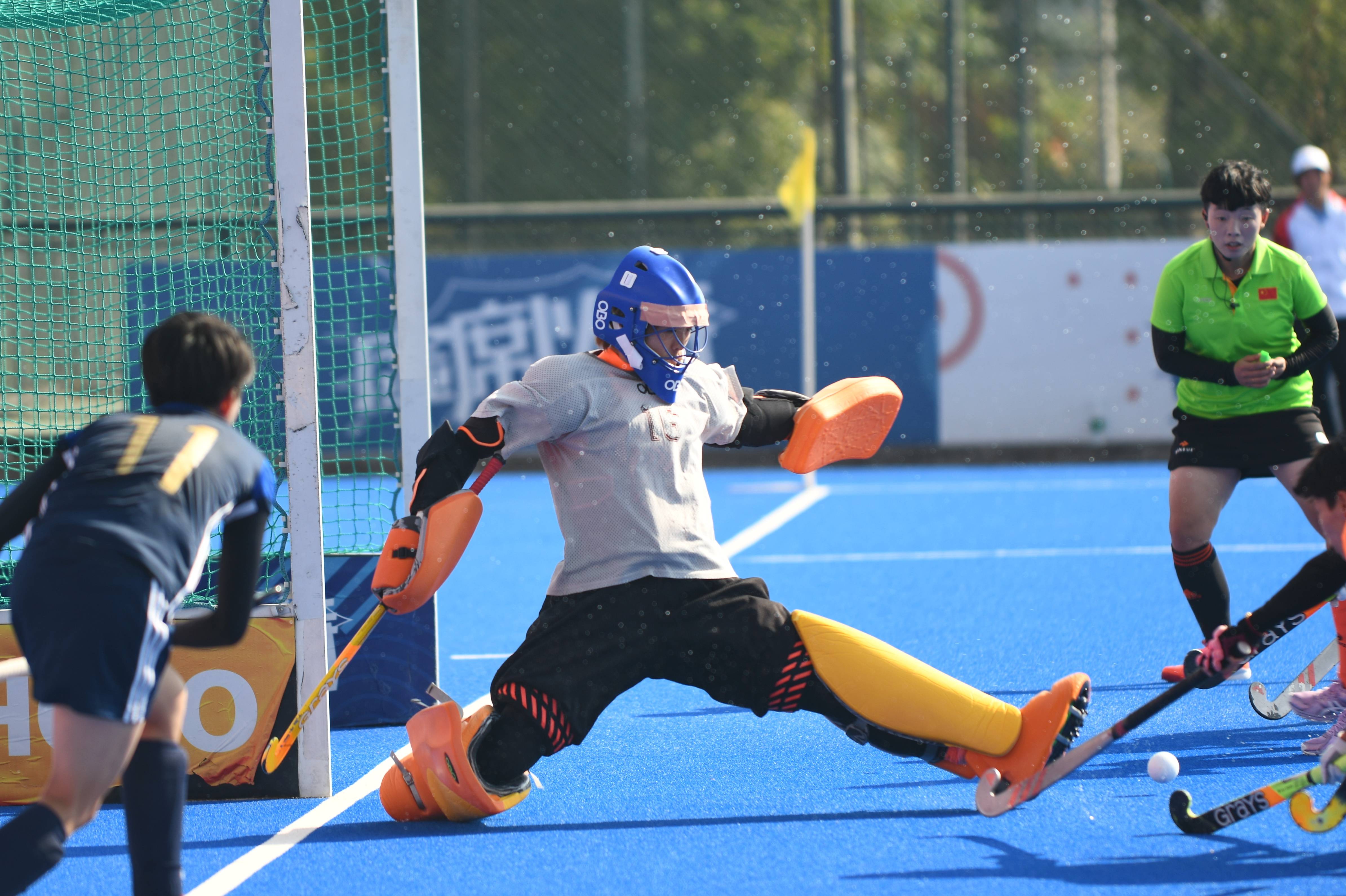 曲棍球——全国女子曲棍球锦标赛:辽宁队胜天津队