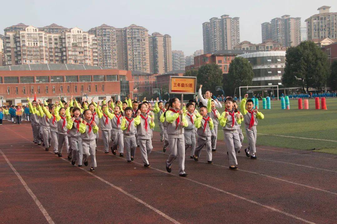 泸州枫叶佳德国际学校图片