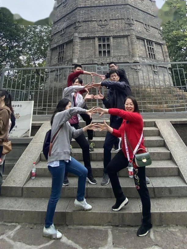 跃动新保俶创意pose投票