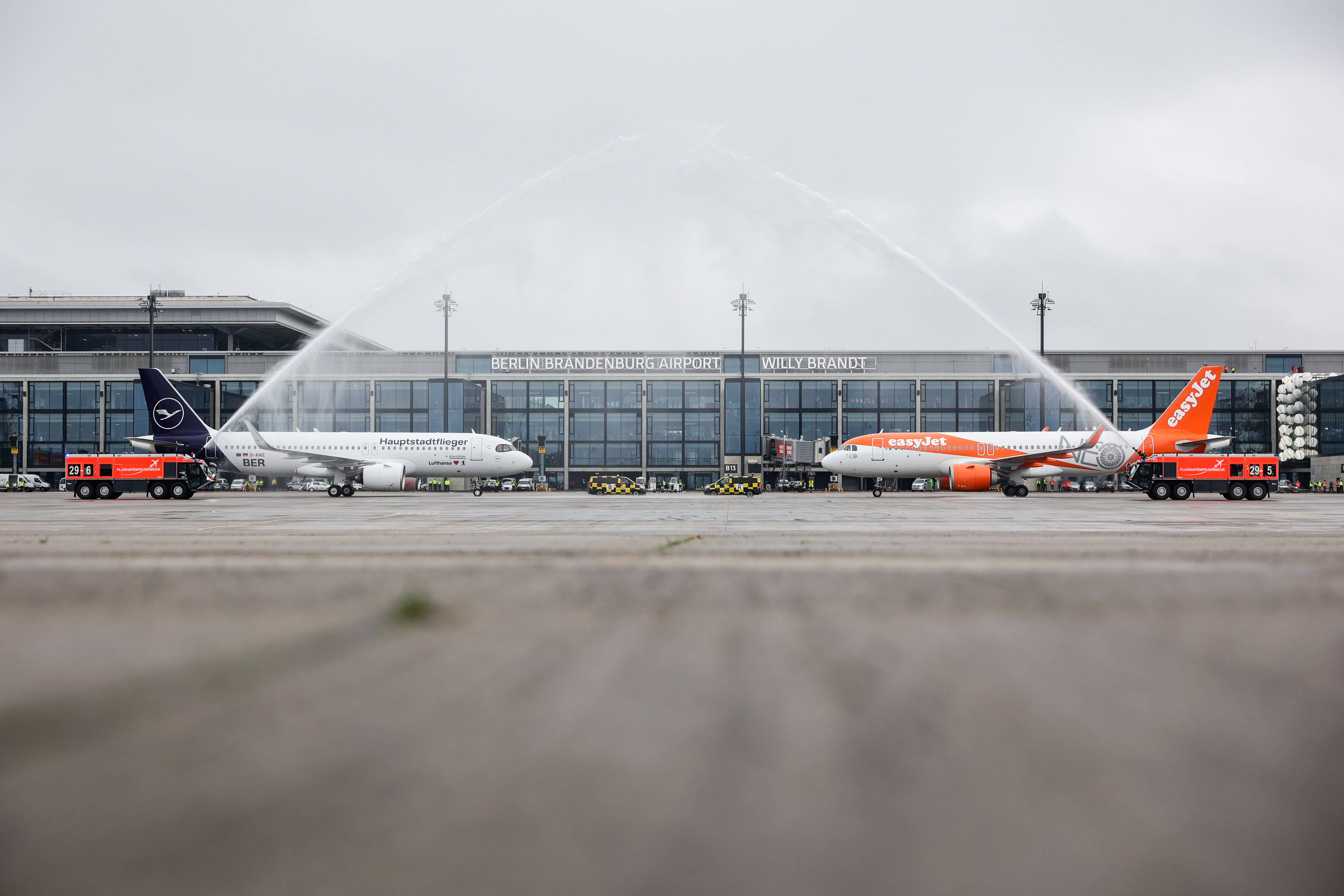 德国柏林新机场正式启用