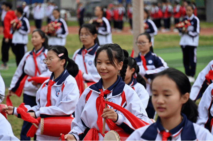 昆一中官渡学校图片