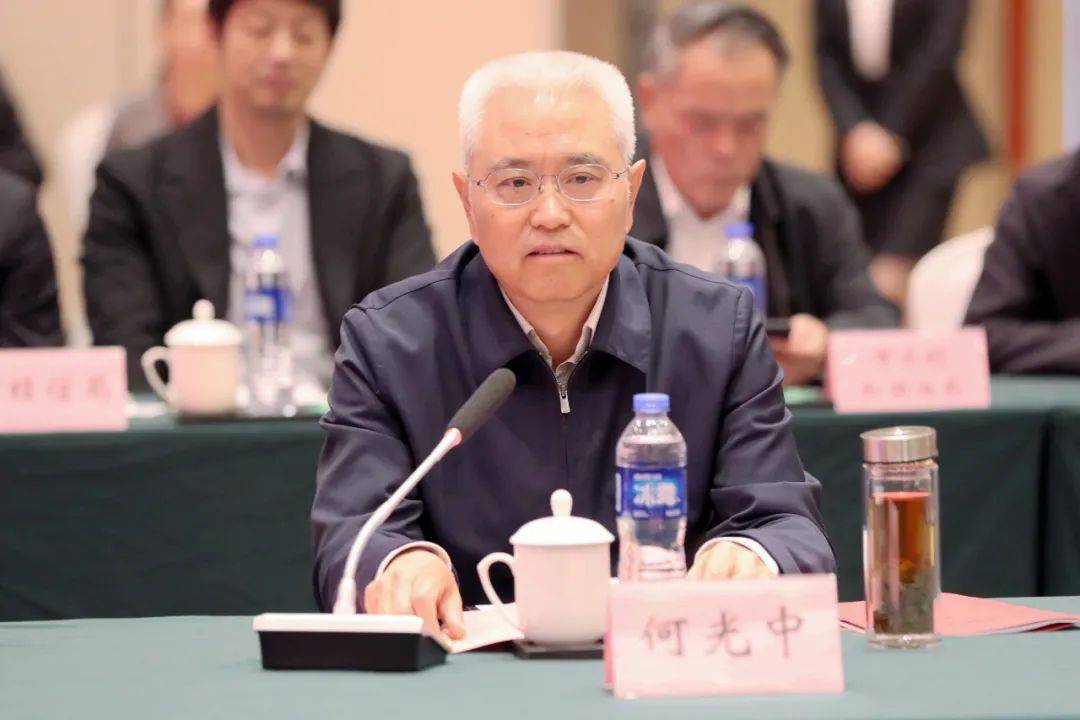 华鲁恒升与荆州市政府江陵县政府签署现代煤化工基地项目投资协议