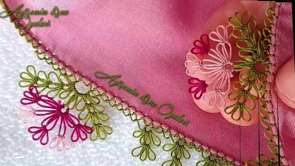 一针一线手工缝制精美的蒲公英小花边喜欢的别错了