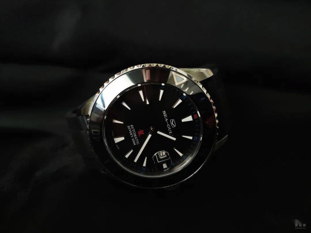 海鸥海洋之星潜水系列之龙王潜水表