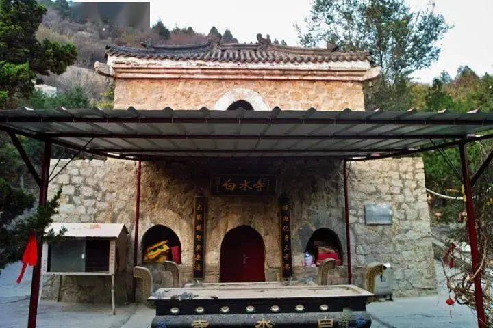 北京现存最大石佛像,就在燕山这个地方.