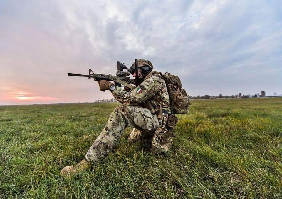 军记也是战斗力(7)- 意大利陆军『福尔戈』伞兵旅