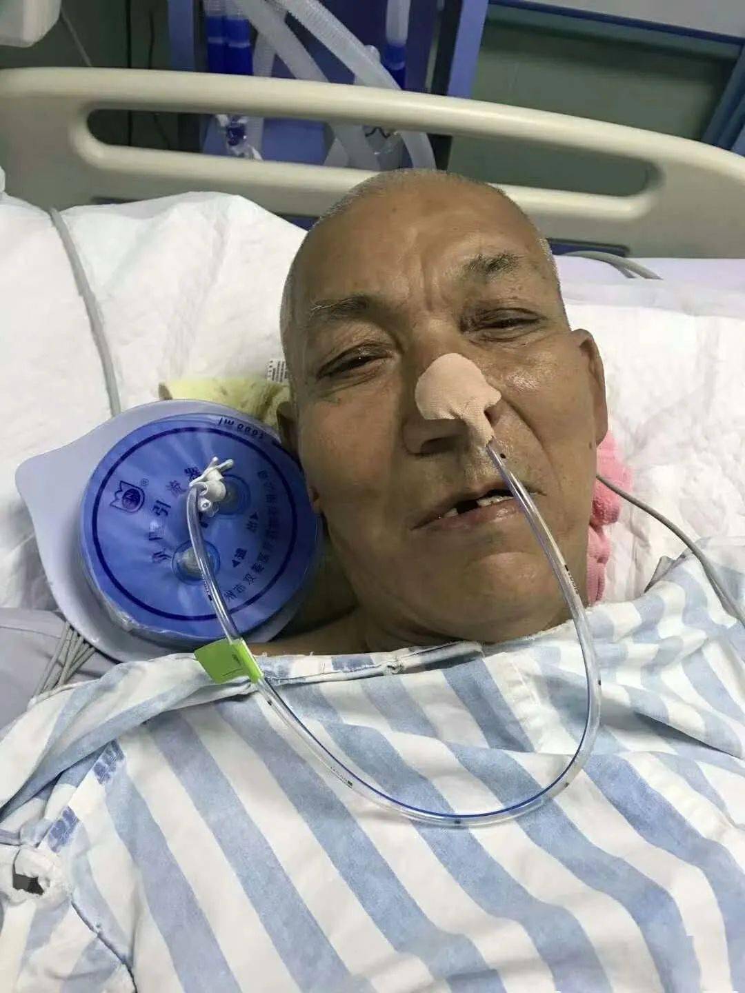 icu病房急寻家属!_老人